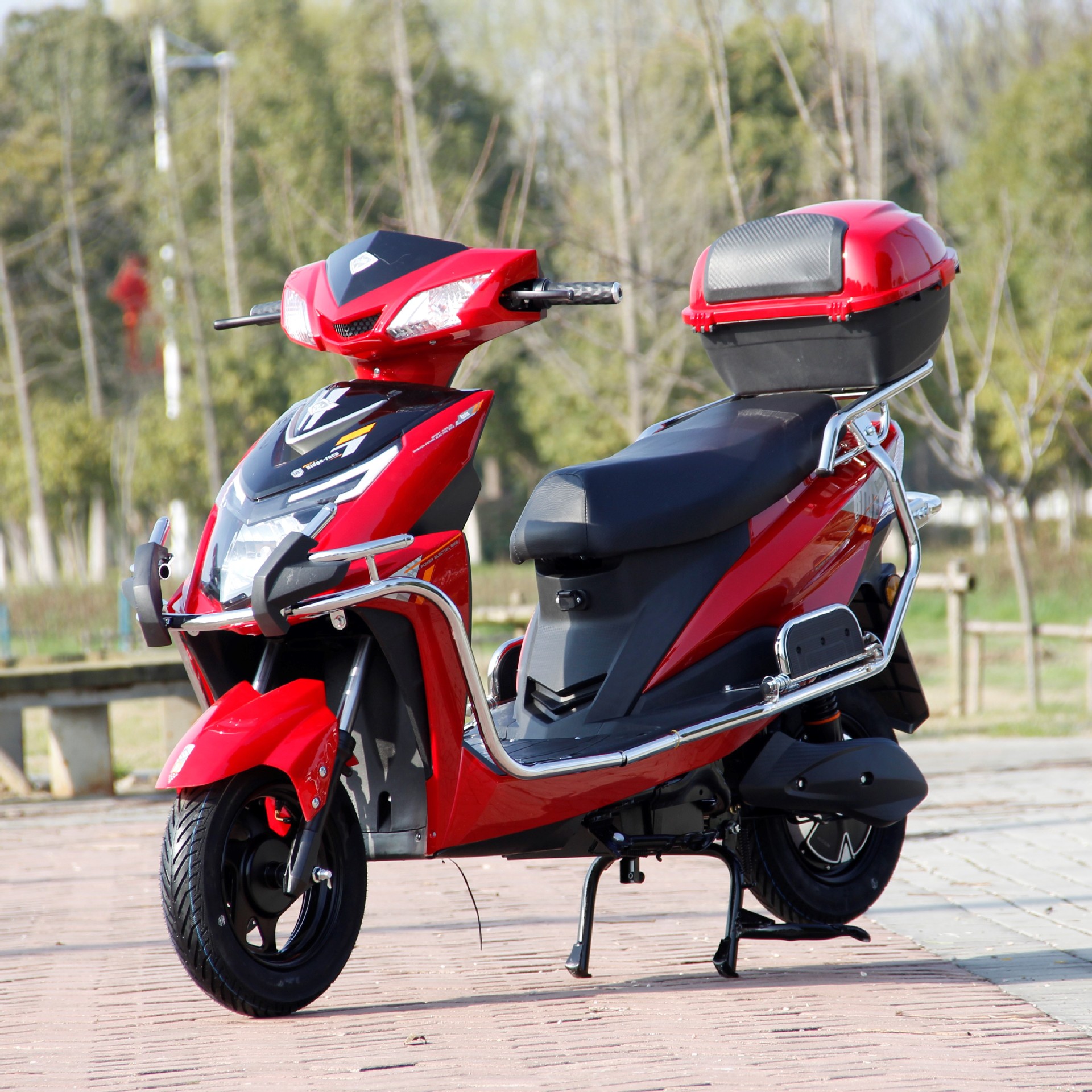 新国标电动车战神72v电动车电摩60v成人男女踏板外卖爬坡电瓶车