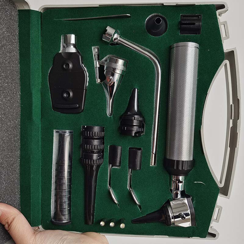 Pentagon Inspector Set Ophthalmoscope Otoscope Nasal Expander Throat Examination and Other Small Animals Can Be Checked