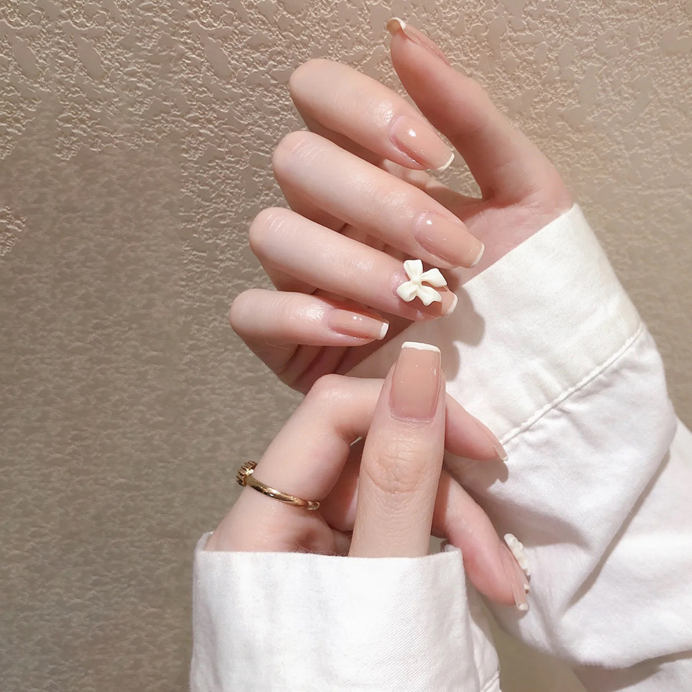 新款法式裸色蝴蝶结假指甲果冻色美甲片成品可拆卸甲片成品-阿里巴巴