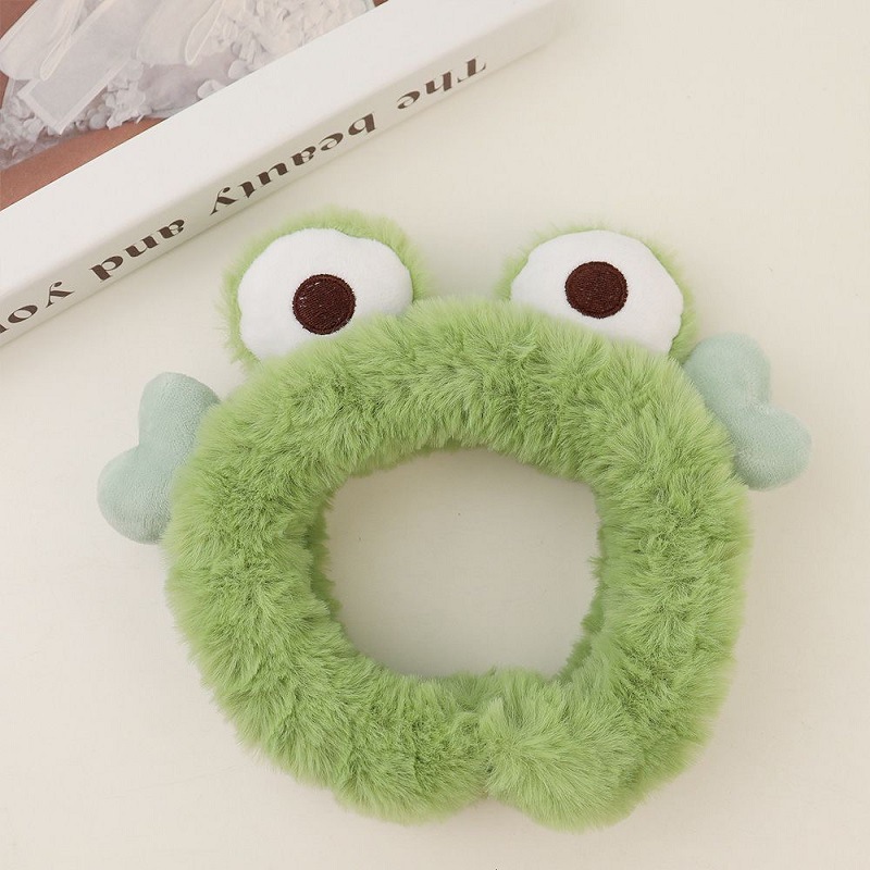 2022 New Strawberry Bear Fluffy Hair Band Women's Autumn and Winter Face Wash Headband Cute Cute Maiden Style Headdress Hair Band