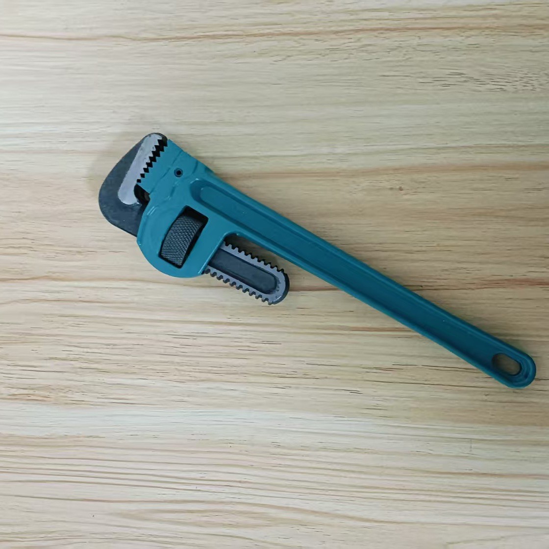 现货管钳管子钳扳手大号万用水管钳子扳手多功能万能家用管钳喉钳