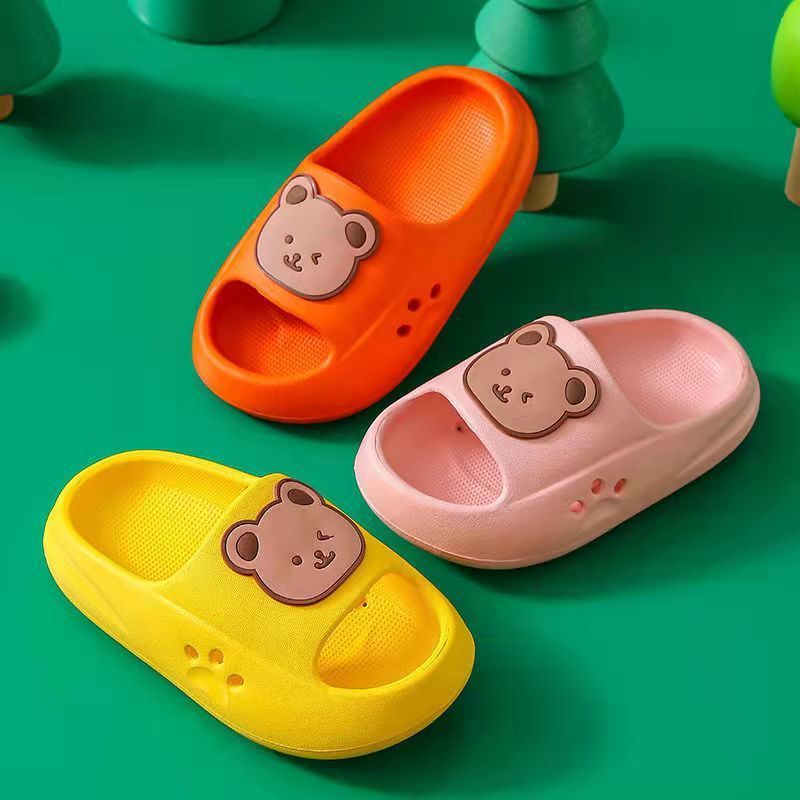 Children's Slippers New Summer Cute Cartoon Bear Boys and Girls Home Outdoor Soft Bottom Sandals in Stock Wholesale