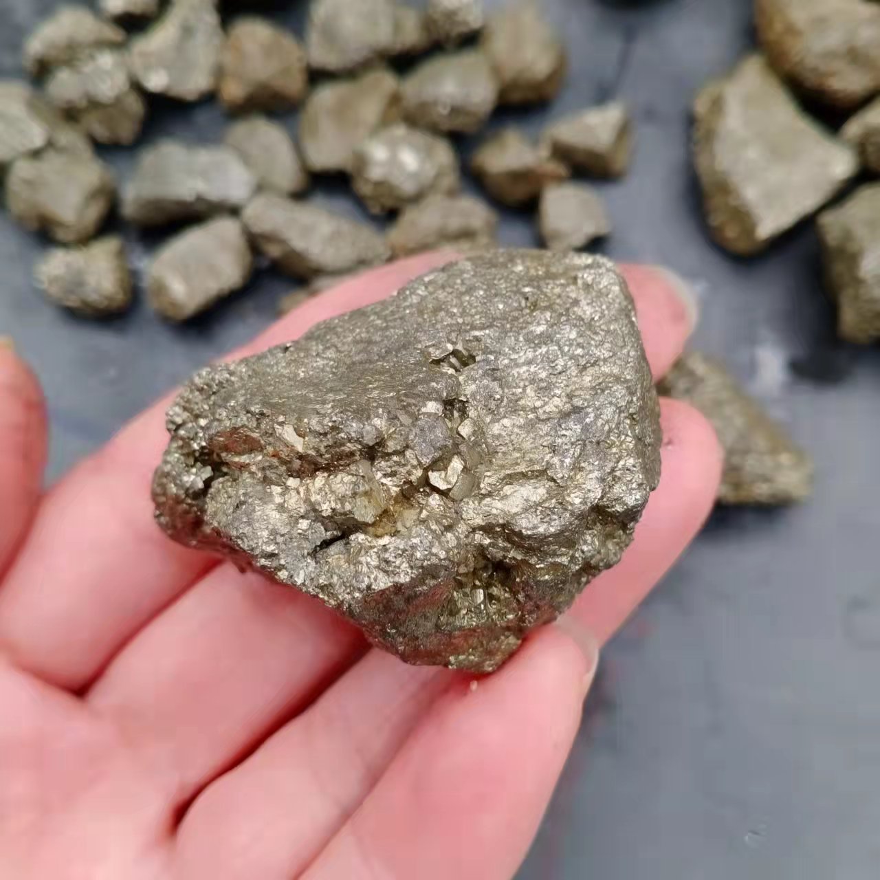 黄铜矿儿童淘矿淘宝考古挖掘用黄铜矿盲盒挖掘黄铁矿跨境货源