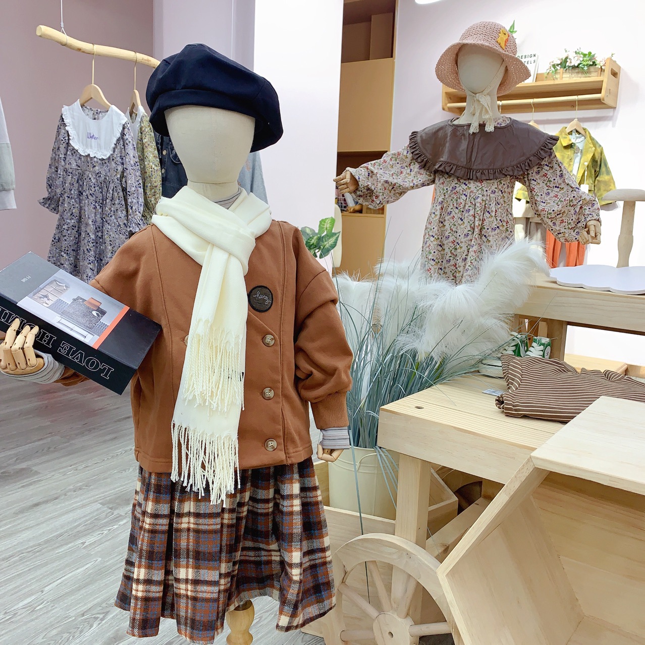 姜小牙 糯言 2023秋款儿童韩版外套裙子套装品牌童装批发一手货源