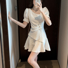 实拍2022夏季新款女装气质减龄显瘦小个子连衣裙时尚初恋白色裙子