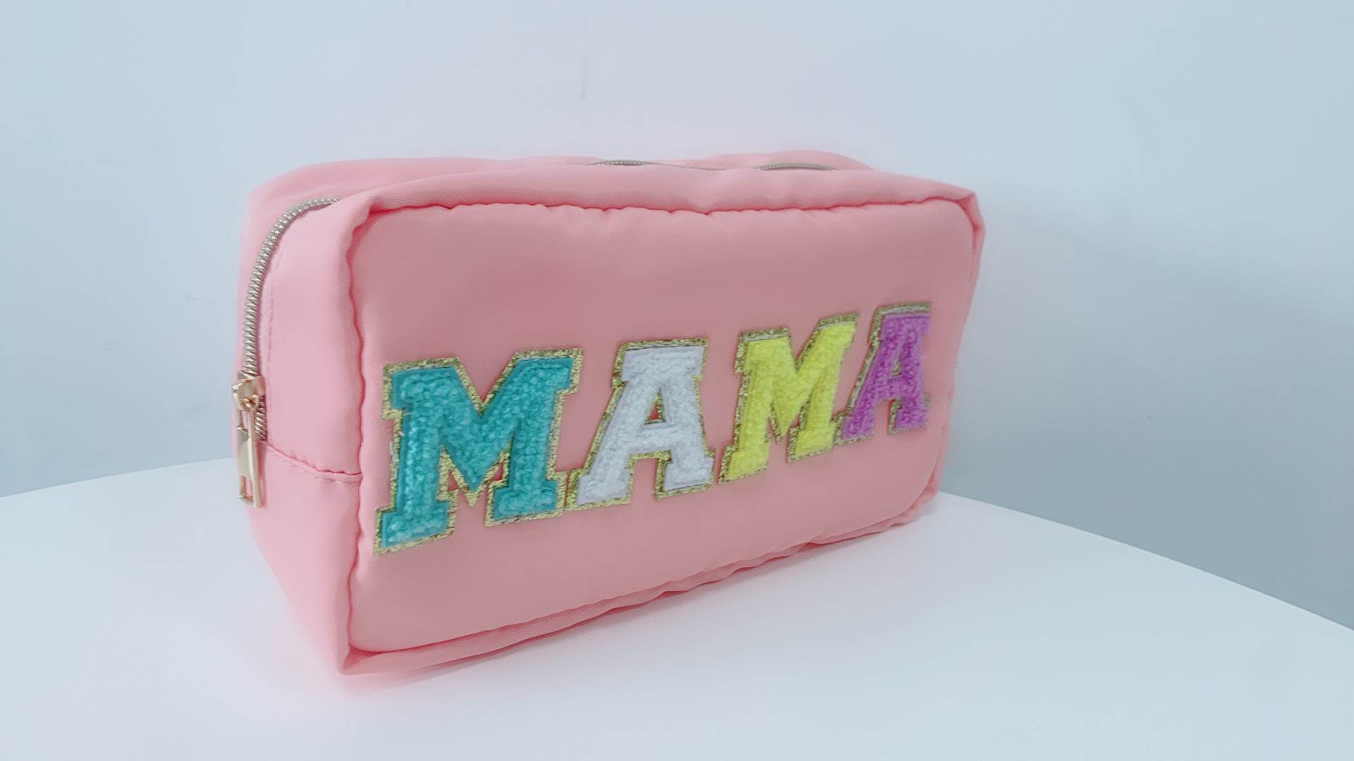 Amazon Nylon Embroidered Letter Waterproof Cosmetic Bag Portable Large Capacity Wash Bag Travel Nylon Storage Bag