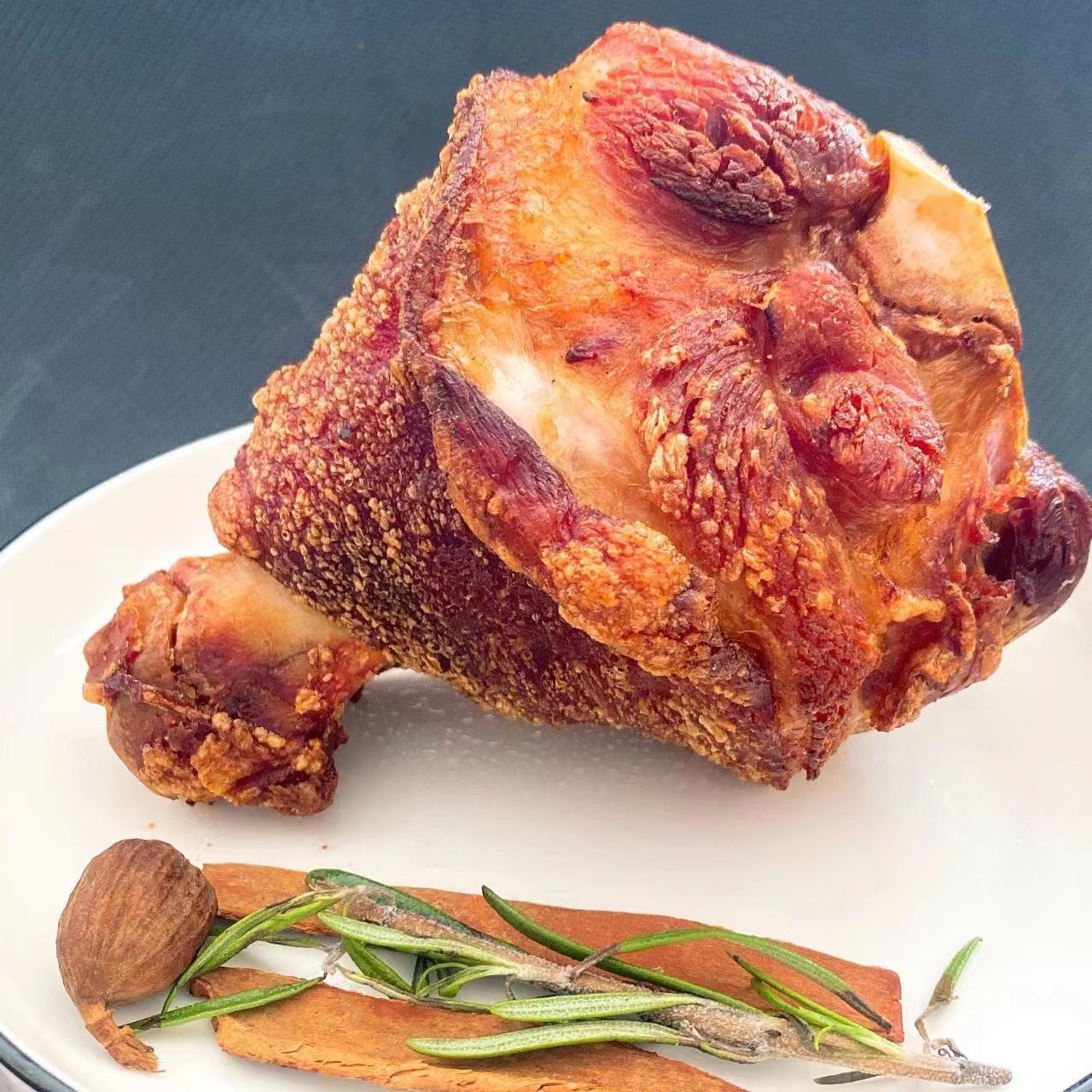 熟德式脆皮猪肘熟德式猪肘烤猪肘脆皮咸猪肘德国咸猪手脆皮咸蹄髈