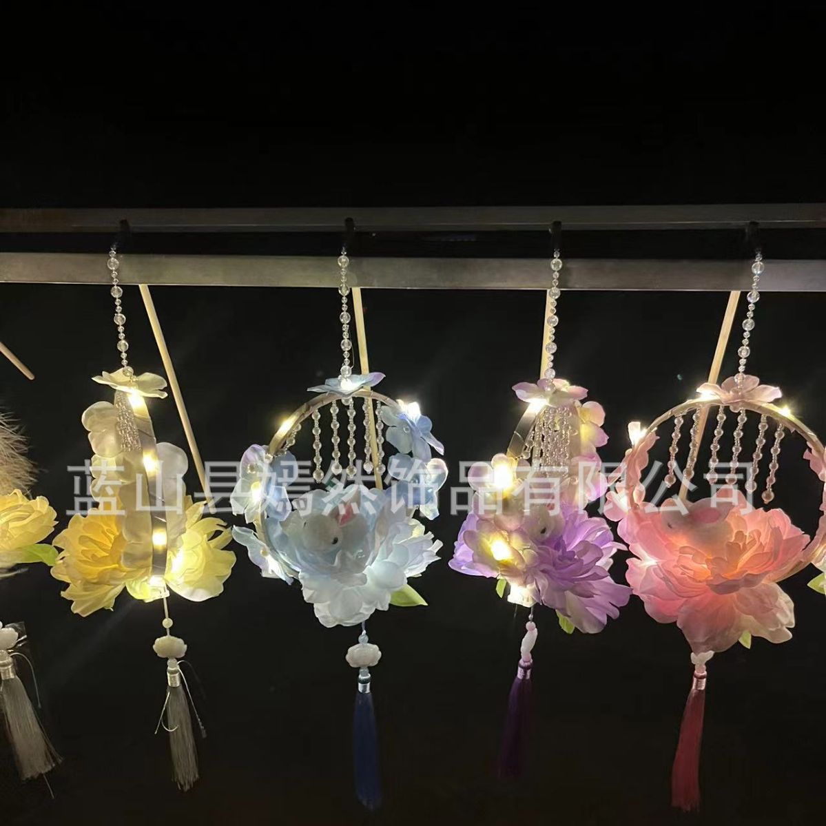 Finished Product Festive Lantern Wholesale Stall Scenic Spot Ancientry Dance Hanfu Props Catwalk Festival Lantern Festival Rabbit Cute