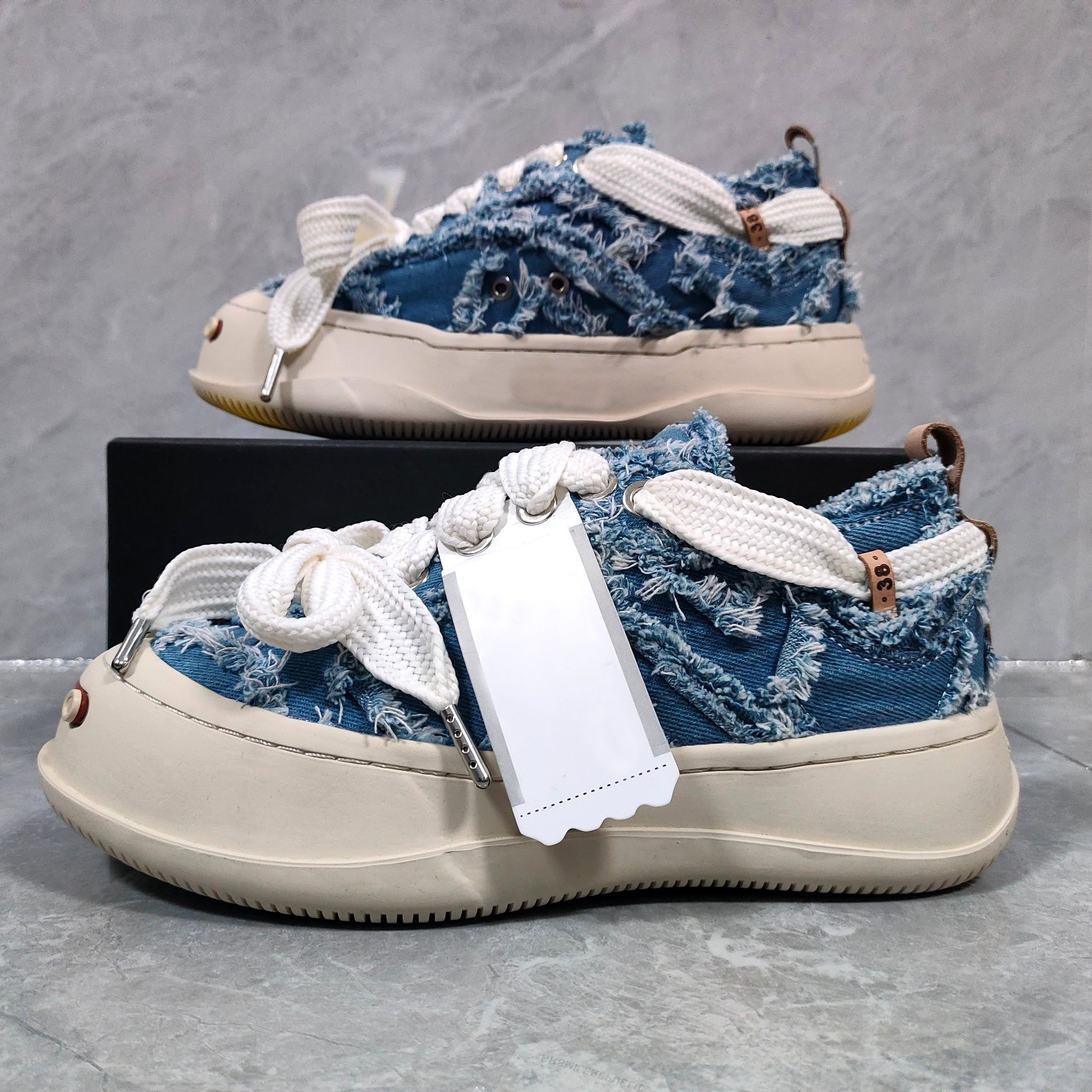 檀健次开口笑大头鞋女2022年夏季新款牛皮增高流苏休闲情侣同款鞋