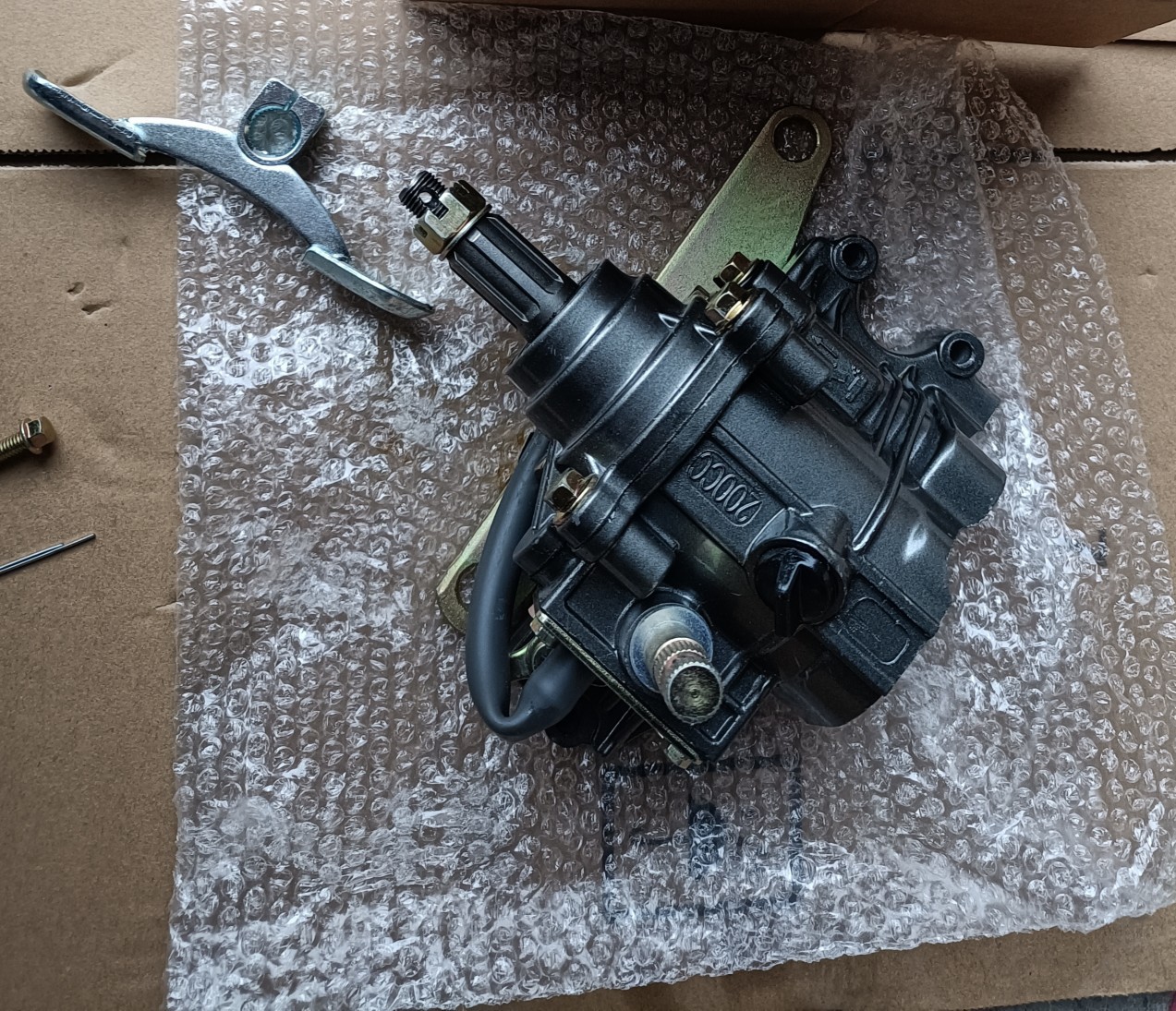 原厂200 300型三轮车倒档器 宗申 载重专用 倒档器通用型-阿里巴巴