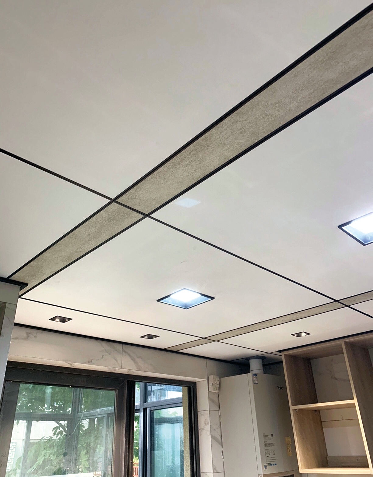 2022年新品主推 铝蜂窝大板 集成吊顶蜂窝板热销样板 20*30公分