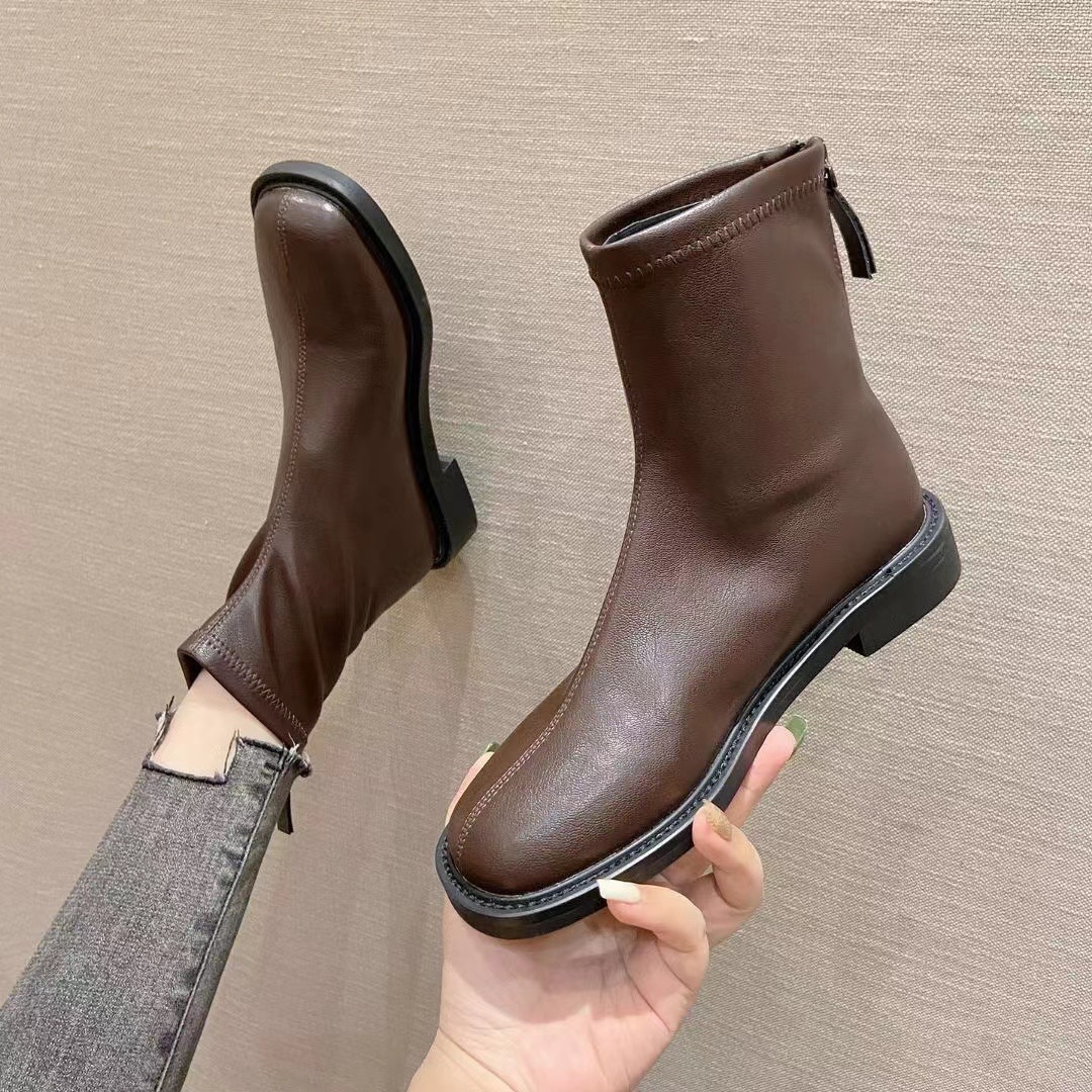 马丁靴女短靴秋冬欧洲站真皮切尔西靴女ins简约英伦方头低跟短靴