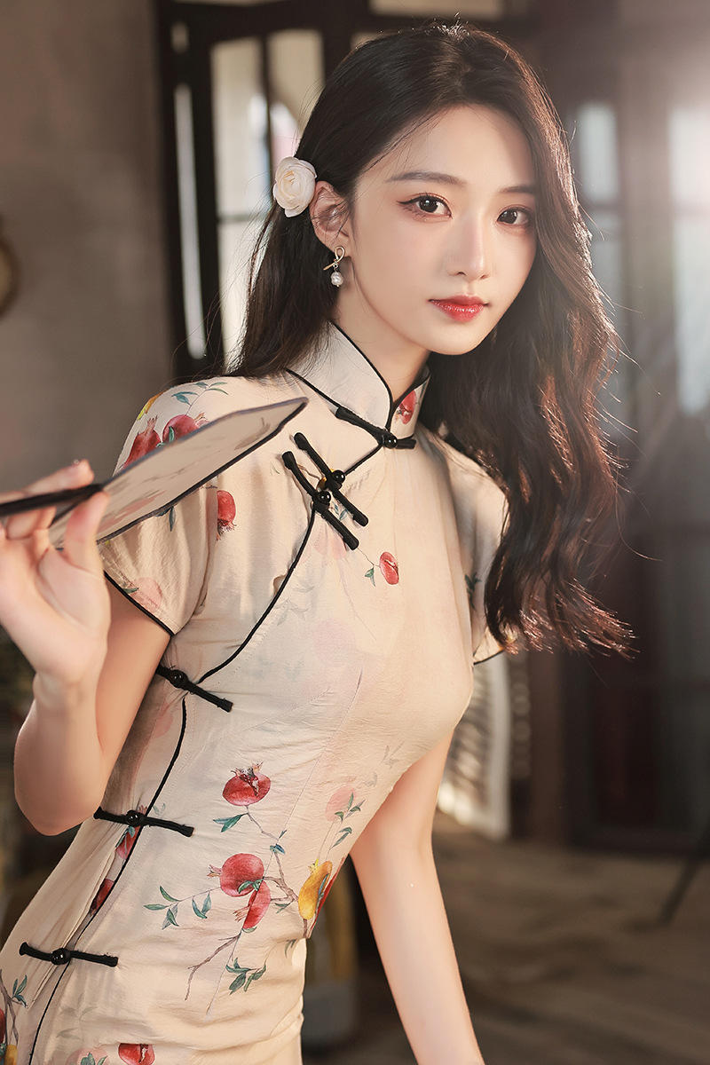 2022春夏新品石榴花一片式全开襟古法旗袍连衣裙日常百搭少女旗袍