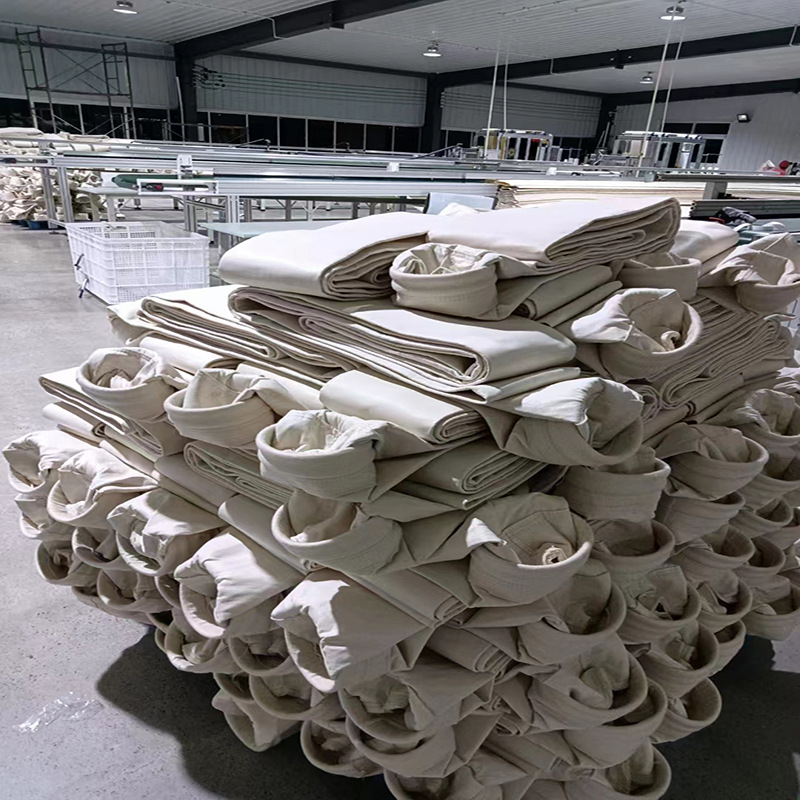 工业耐高温防尘布袋 氟美斯涤纶针刺毡 除尘器专用吸尘袋除尘布袋