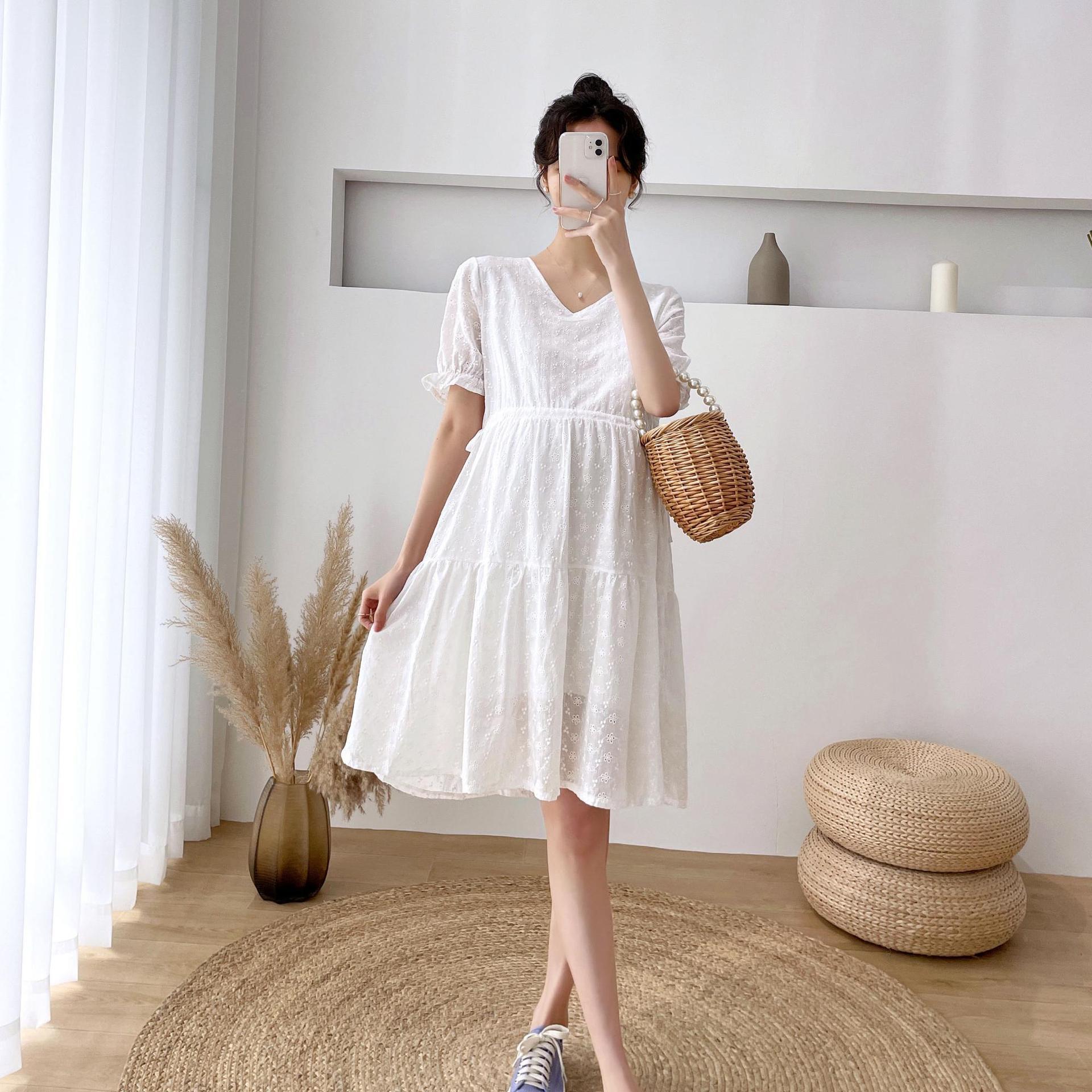孕妇2022孕妇装夏季连衣裙 韩版棉刺绣孕妇裙白色裙子