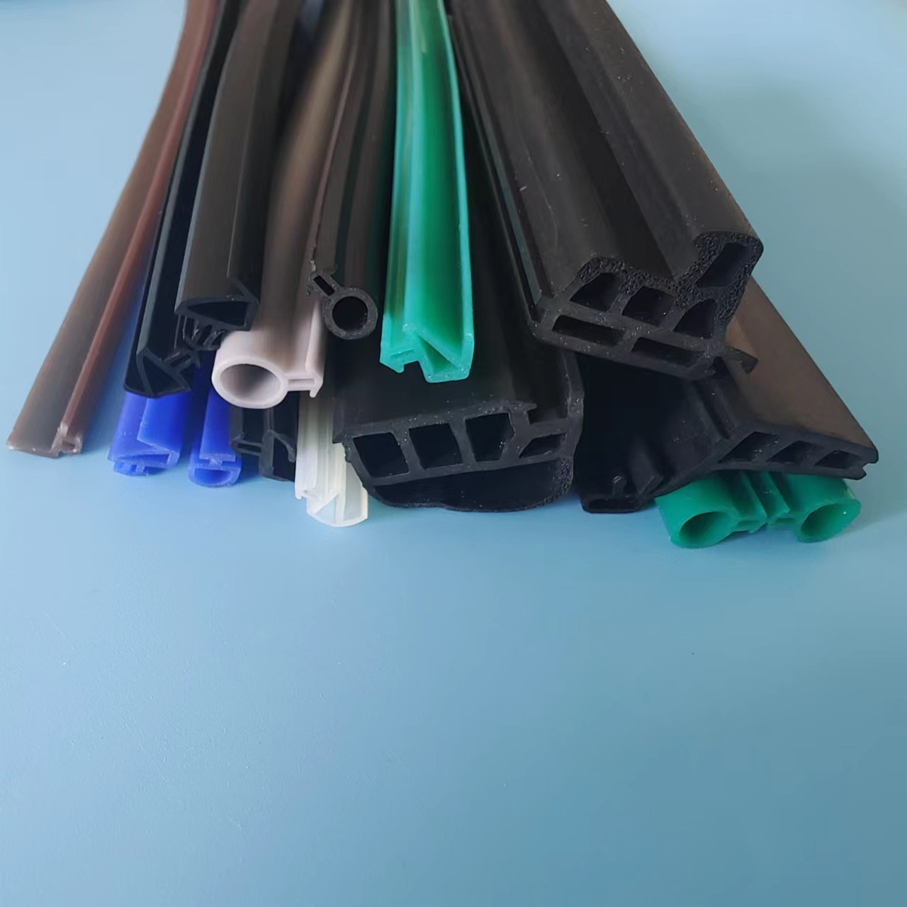 断桥铝门窗密封条 等压幕墙塑钢门窗胶条 三元乙丙玻璃橡胶压条