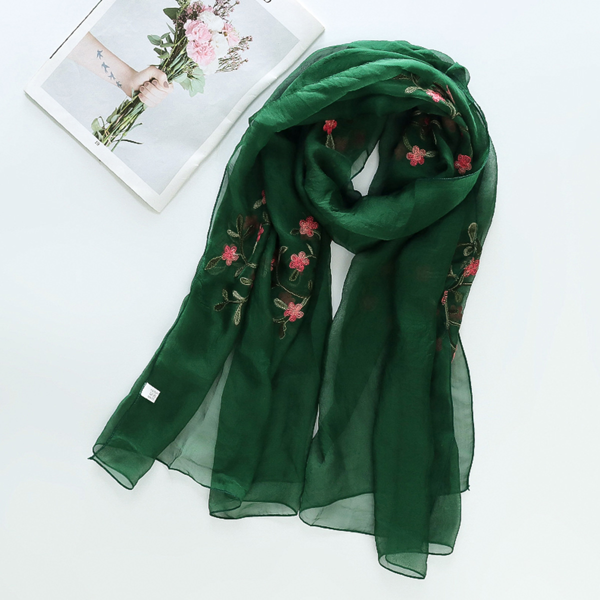 One Piece Dropshipping New Exclusive for Cross-Border American Country Style Embroidered Shawl Scarf Must Be Sun-Proof Scarf for Taking Photos outside