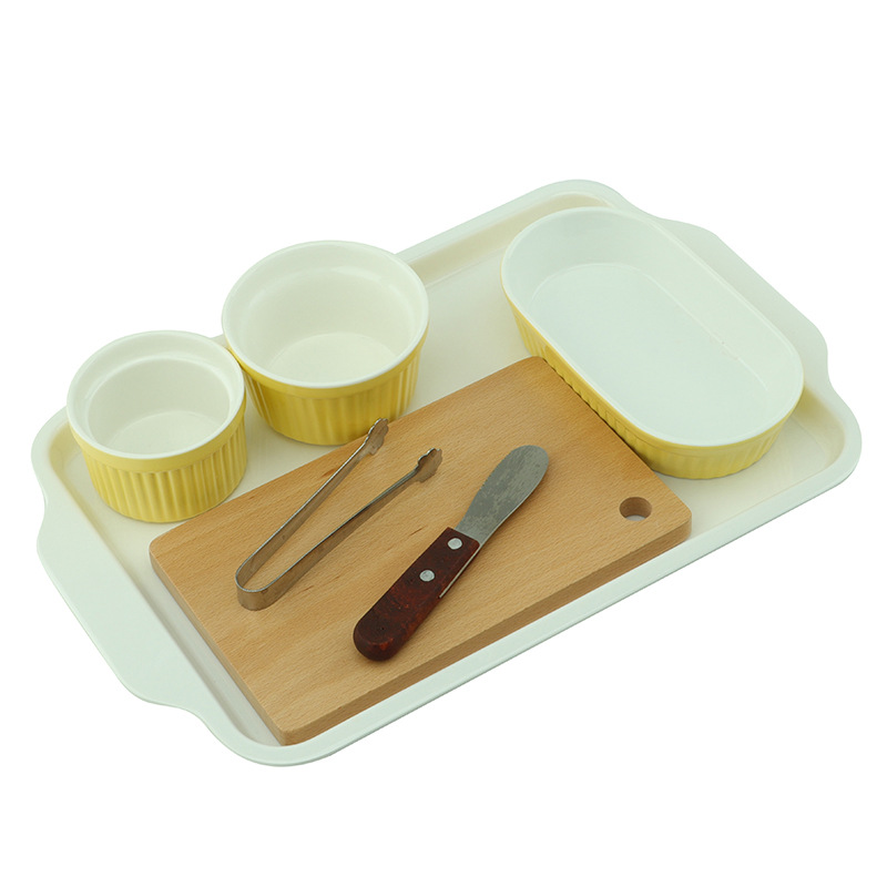 蒙氏教具蒙台梭利幼儿园日常生活区食物自备切水果香蕉的工作玩具