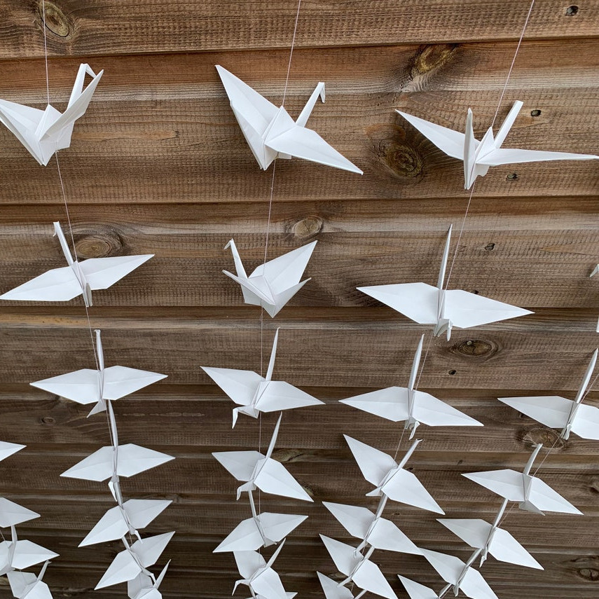 千纸鹤折纸成品白色纸鹤串草坪婚礼场景布置用品生日门帘装饰品