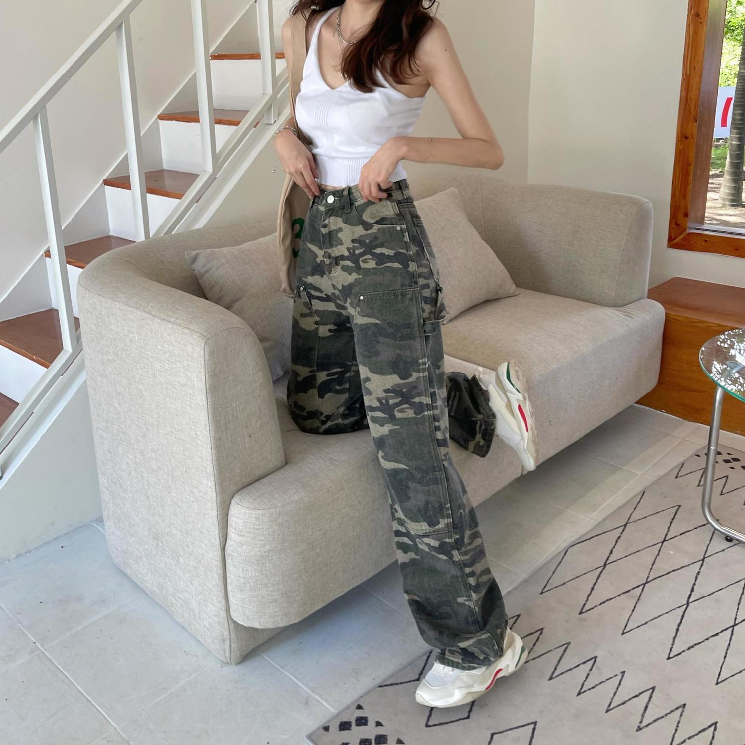 Hong Kong Style Workwear Army Green High Waist Loose and Slimming Wide Leg Jeans Women's Spring Hot Girl Camouflage Straight Long Pants