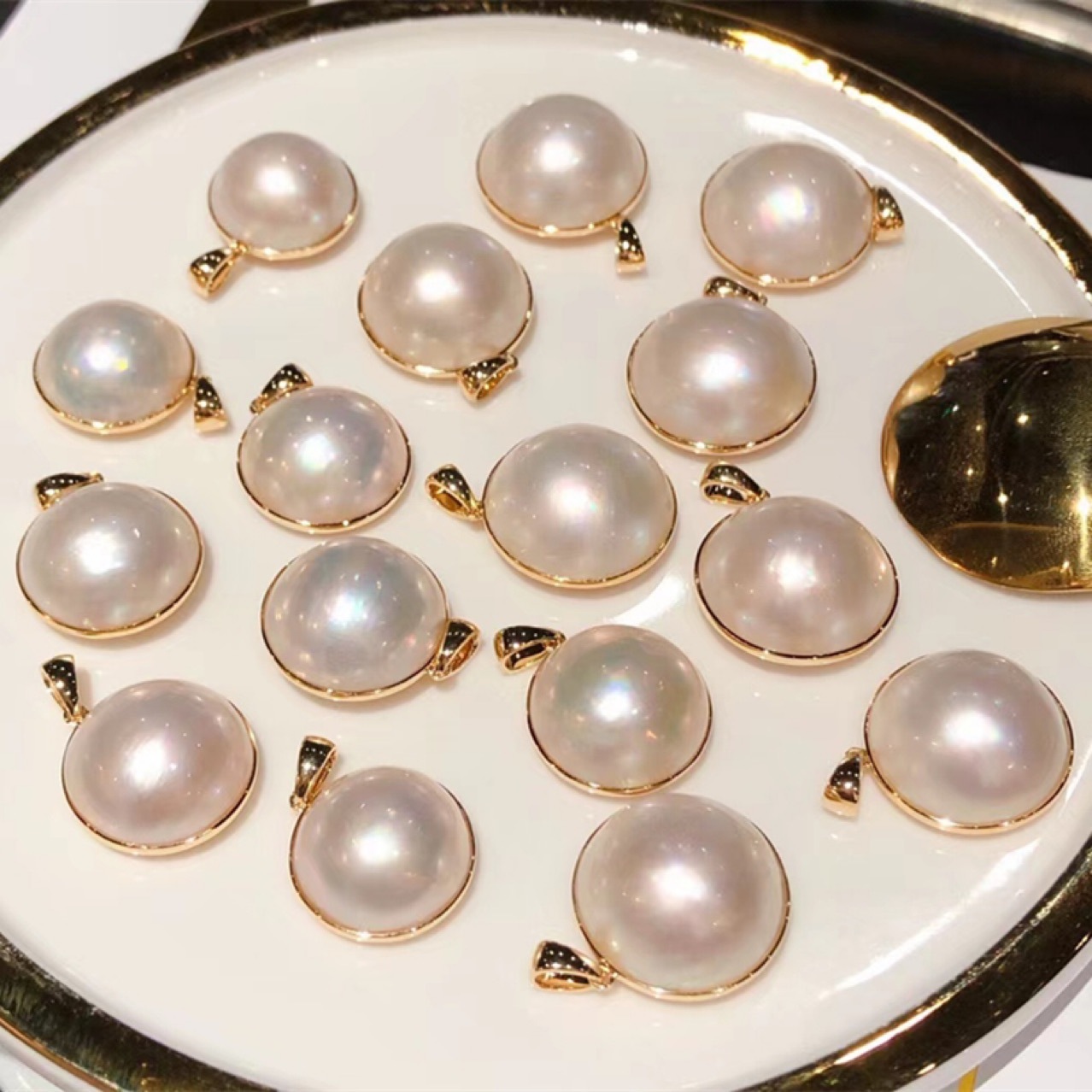 au750黄金珍珠吊坠水贝珠宝天然海水马贝18k金项链