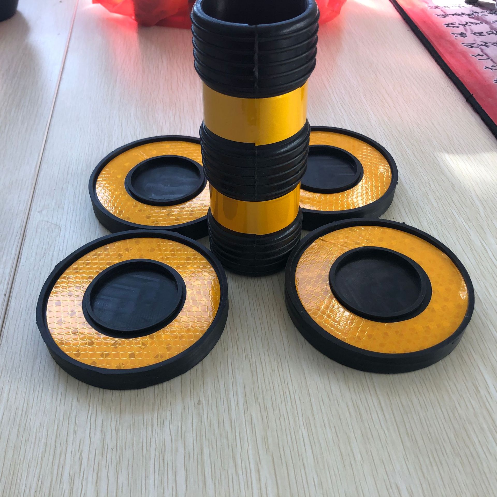 橡胶反光保护套底座 脚手架橡胶垫 架子管橡胶保护套坐盘