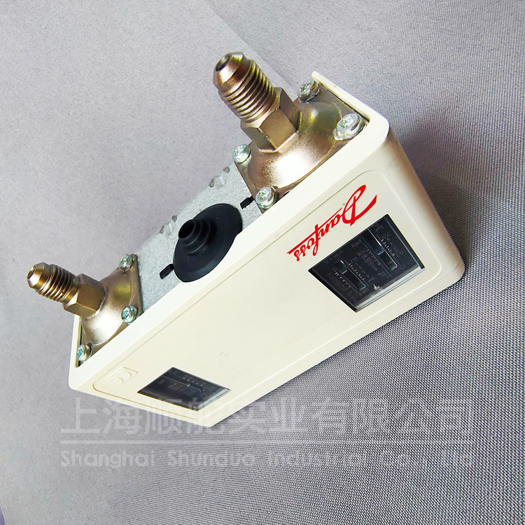 danfoss丹佛斯压力开关kp1506012659106012640601265
