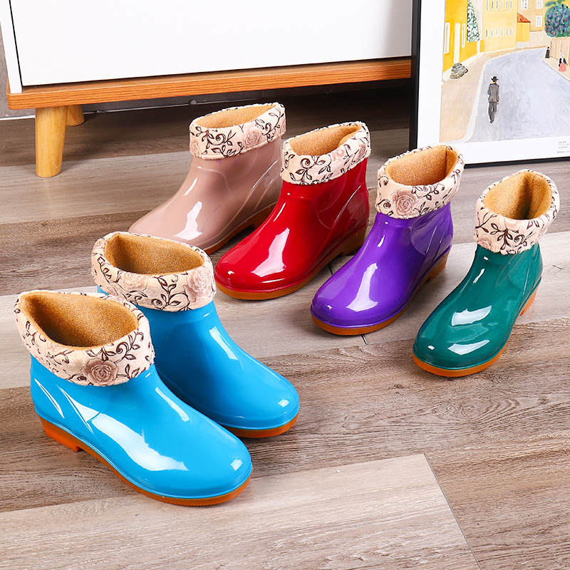 2023 New Low-Cut Fleece-Lined Warm Rain Boots Women's Kitchen Waterproof Work Winter Short Women's Water Shoes Wholesale
