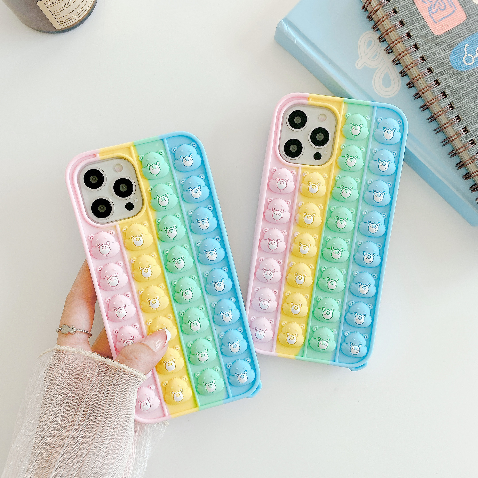 立体彩虹熊iphone 12捏捏减压手机壳11pro max苹果8 plus软适用