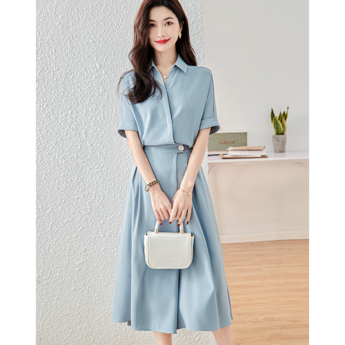 22春夏新品韩版气质通勤纯色v领收腰显瘦x型中长款连衣裙氛围伞裙