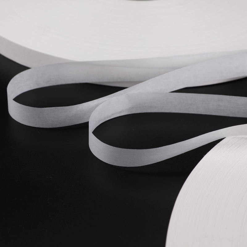 电线电缆用光面无纺布 平纹轻型无纺布 黑色半导电无纺布