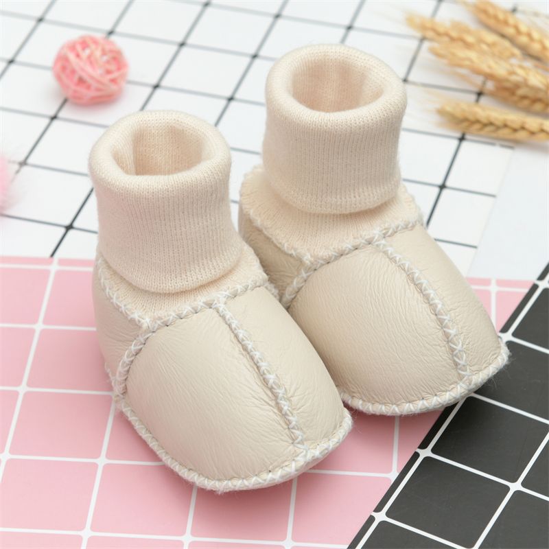 Sheepskin and Fur Integrated Baby Shoes and Socks Winter Baby Toddler Shoes Newborn 0-6-12 Soft-Soled No Heel Slippage Steps Warm Shoes