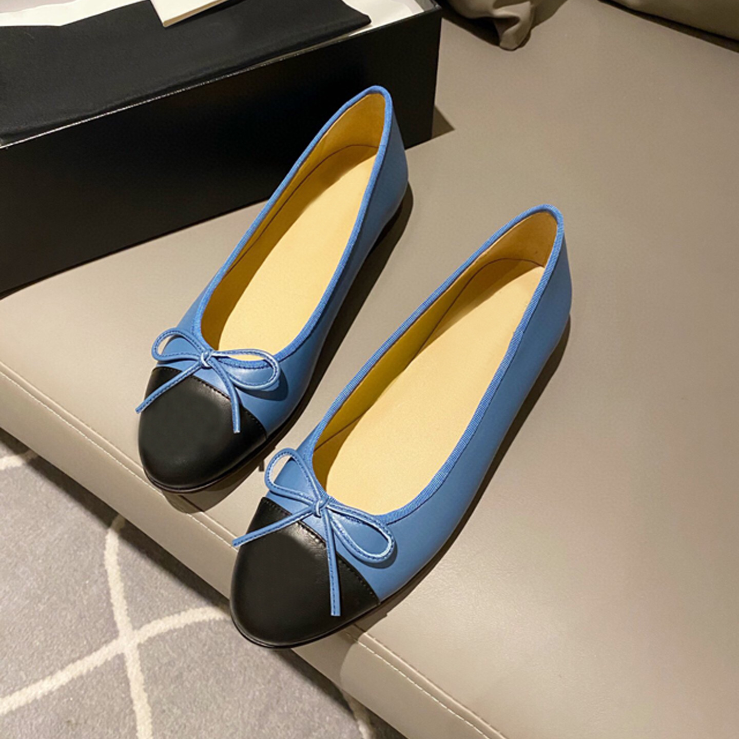 2021春季款新芭蕾舞鞋平底瓢鞋浅口蝴蝶结拼色单鞋女孕妇妈妈鞋