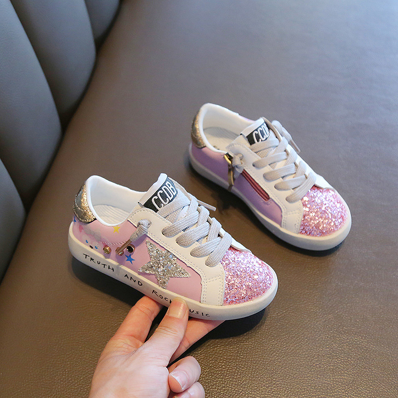 韩版女童星星鞋子2022春季新款儿童五角星小脏鞋小女孩可爱街舞鞋
