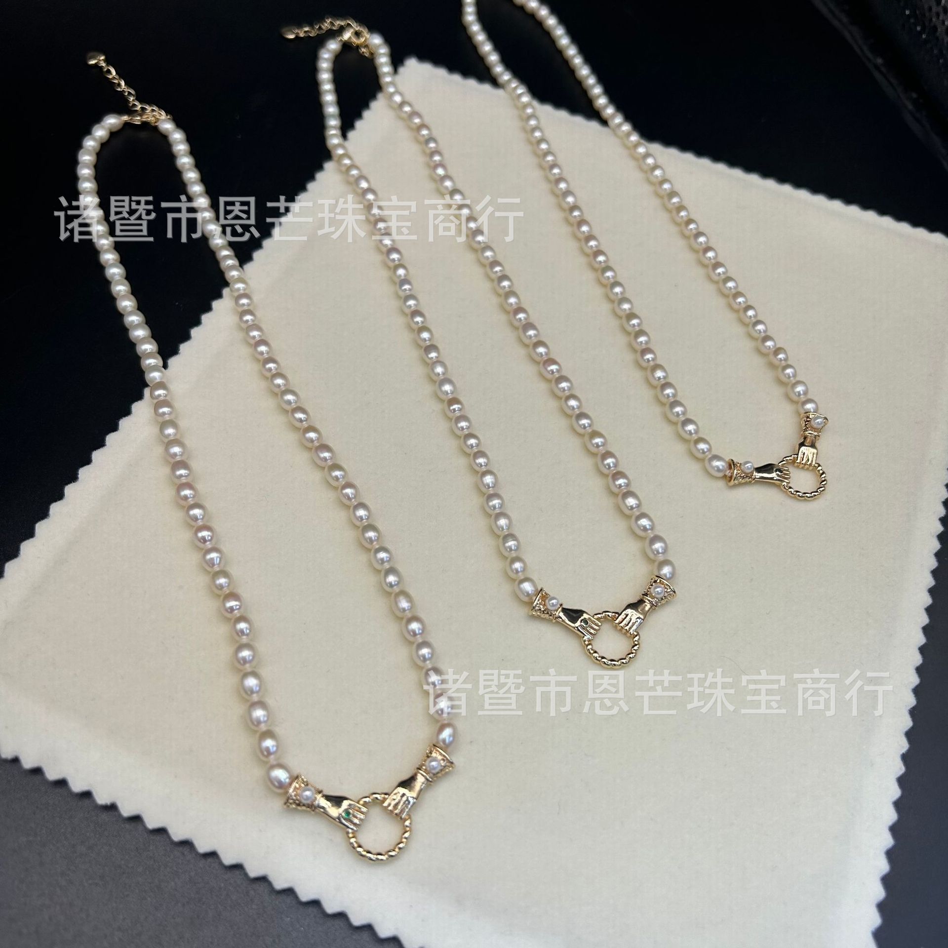淡水珍珠4-5mm 米珠镜面光几乎无暇成品珍珠项链 玫瑰的故事同款