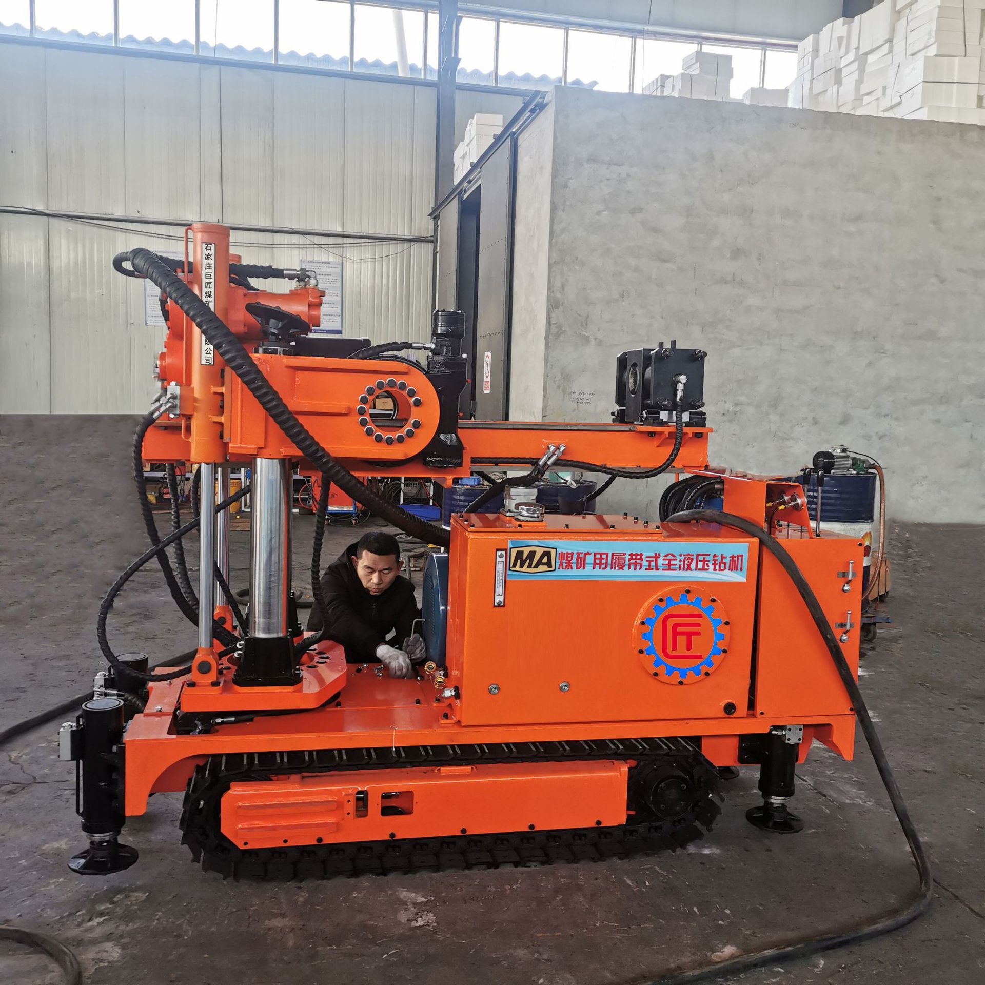 巨匠zdy6000lps履带式全液压坑道钻机 井下探放水打孔设备-阿里巴巴