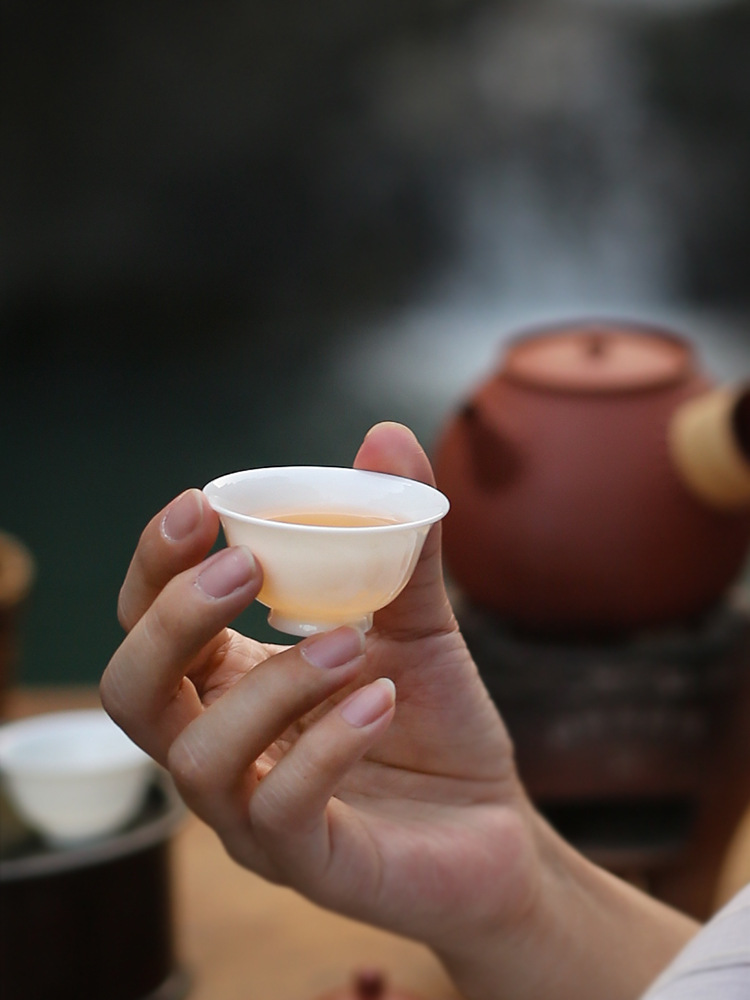 潮州工夫茶杯 薄胎骨瓷盖碗 小茶杯子白玉令白瓷若深杯反口杯茶具