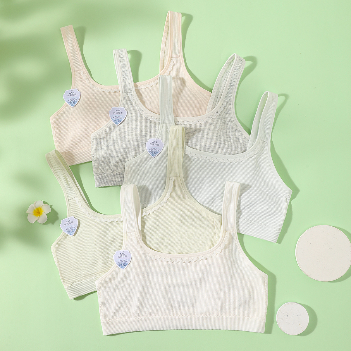 奥美芬2023年新款少女发育期无缝宽肩带薄夹棉小学生背心学生内衣