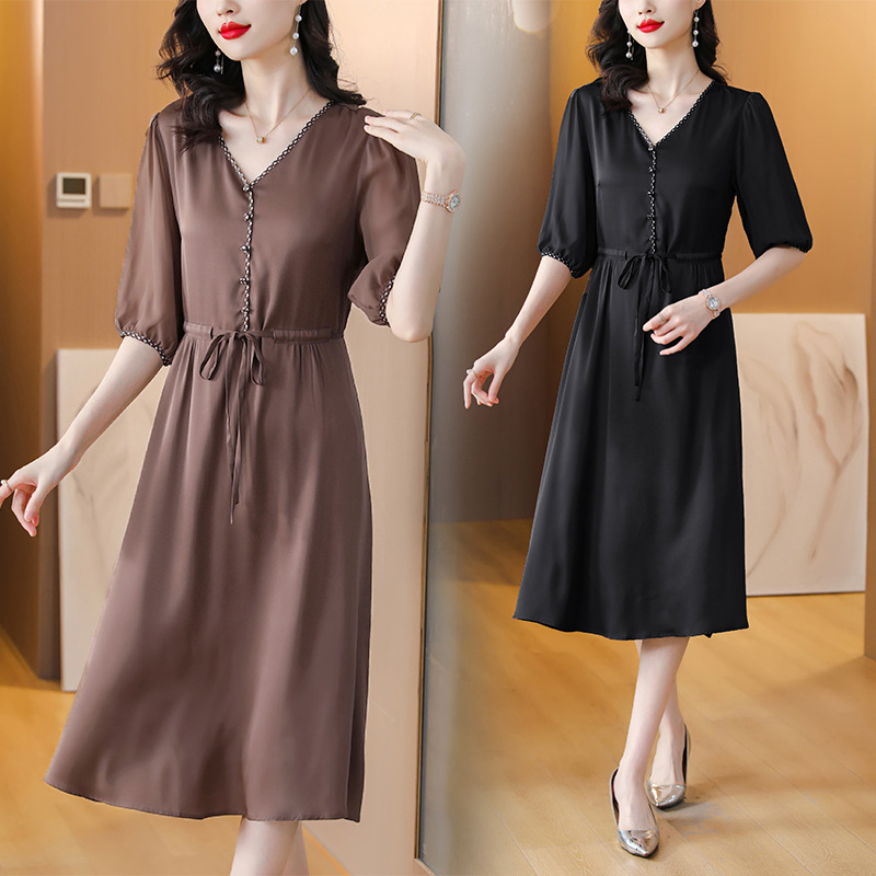 女款华哥弟情v领连衣裙2024夏季新款十三行真丝名媛五分短袖长裙