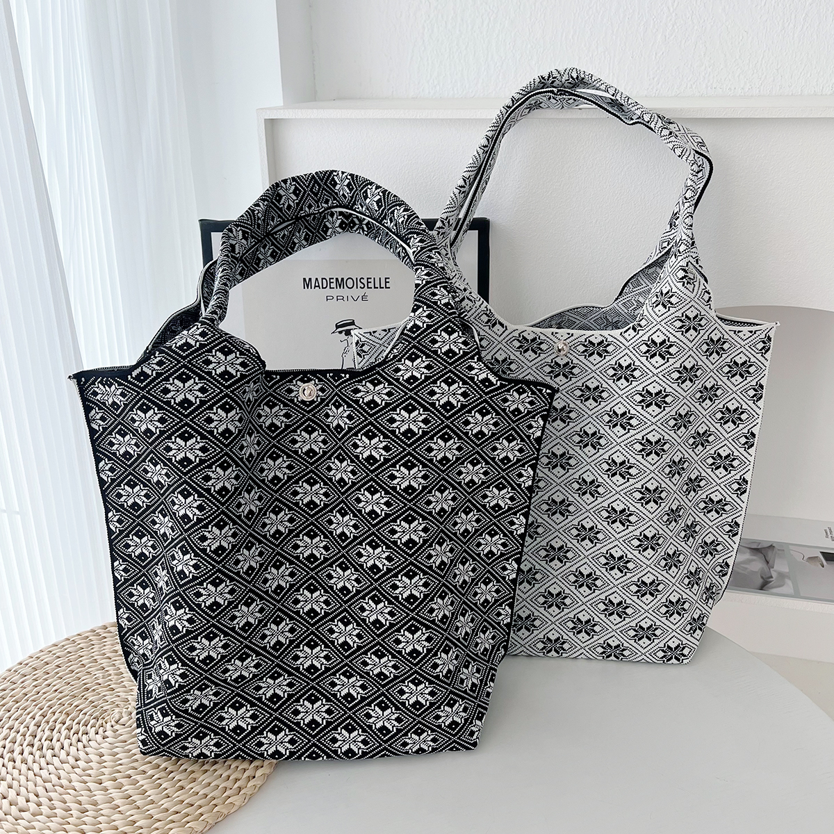 小众设计时尚潮流大容量托特包女春夏新款外出百搭通勤手提包包