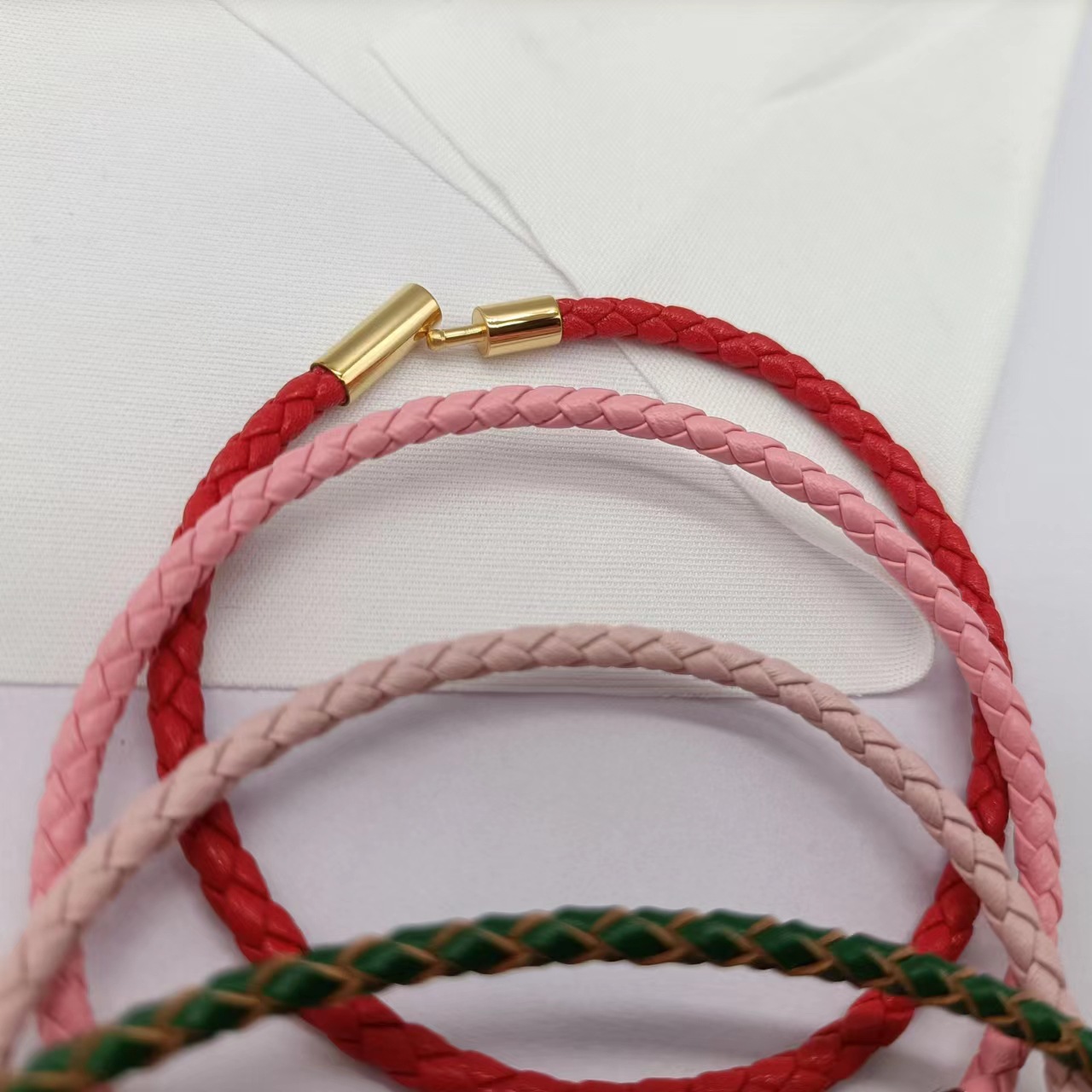 厂家diy制作 牛皮编织3mm单层插扣手链 磁扣皮绳手绳手环批发