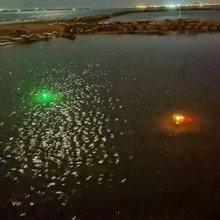 太阳能鱼塘专用诱虫灯户外养殖场水淹式免安装捕捉引昆虫器喂鱼灯