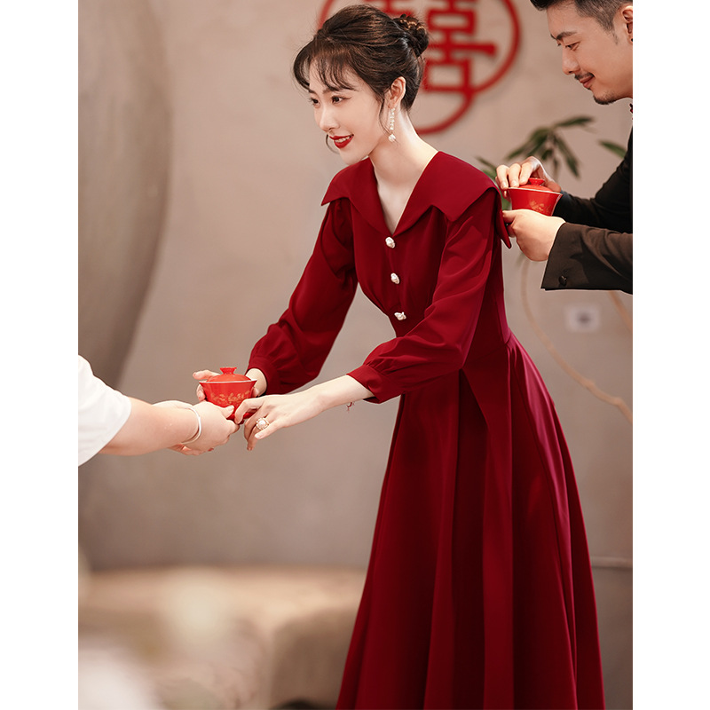 长袖敬酒服新娘冬天小个子酒红色结婚订婚礼服平时可穿简单大气女