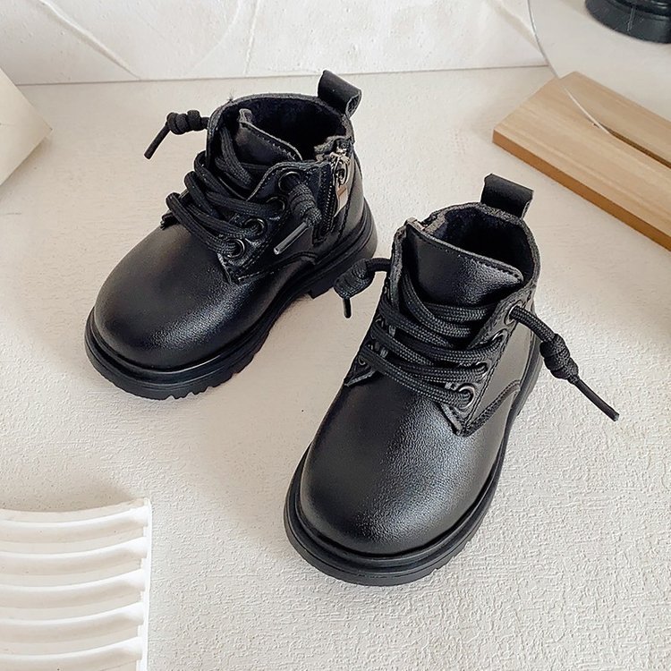 2024新款韩版时平底童鞋儿童马丁靴女童中帮短靴平底中小童休闲