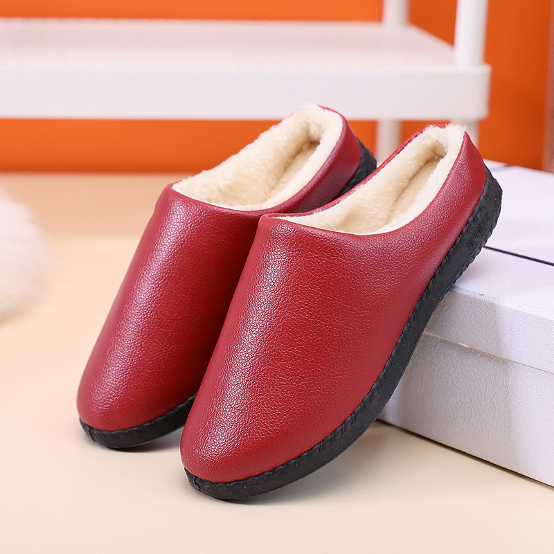 New Cotton Shoes Women's Winter Cotton Boots Middle-Aged and Elderly Waterproof Thickened Non-Slip Soft Bottom Mom Shoes Comfortable Leather Surface Cotton Slippers