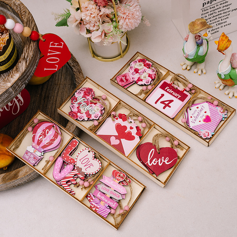 New Valentine's Day Decorations Pink Wooden Pendant Home Atmosphere Layout Creative Love 3 Grid Boxed