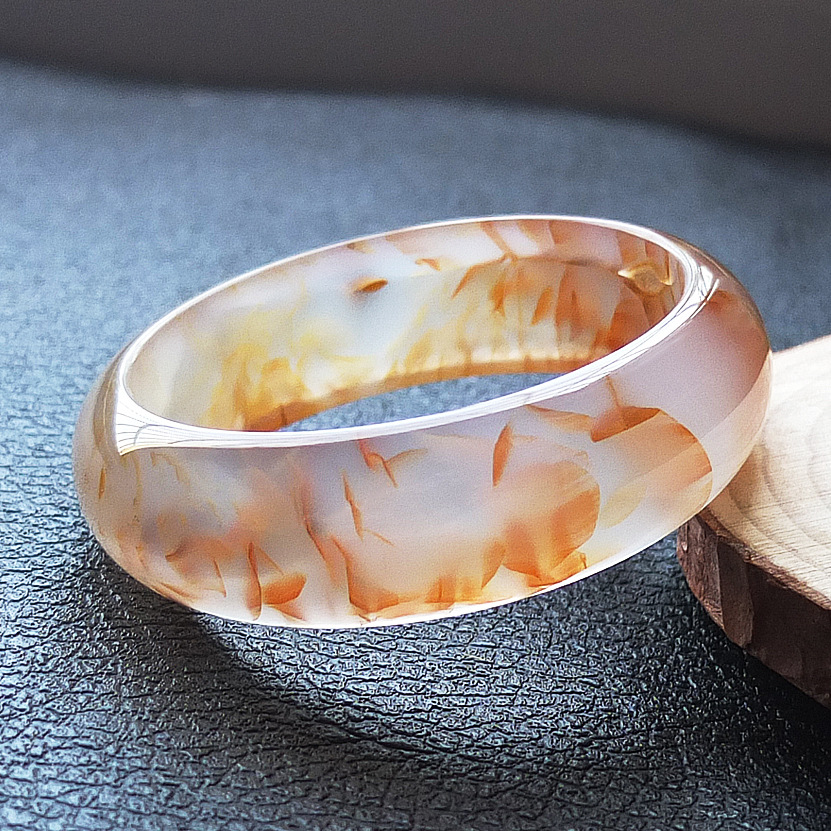 天然龙纹玛瑙玉髓手镯冰种飘红花特玉石镯子正品厂家批发收藏手饰