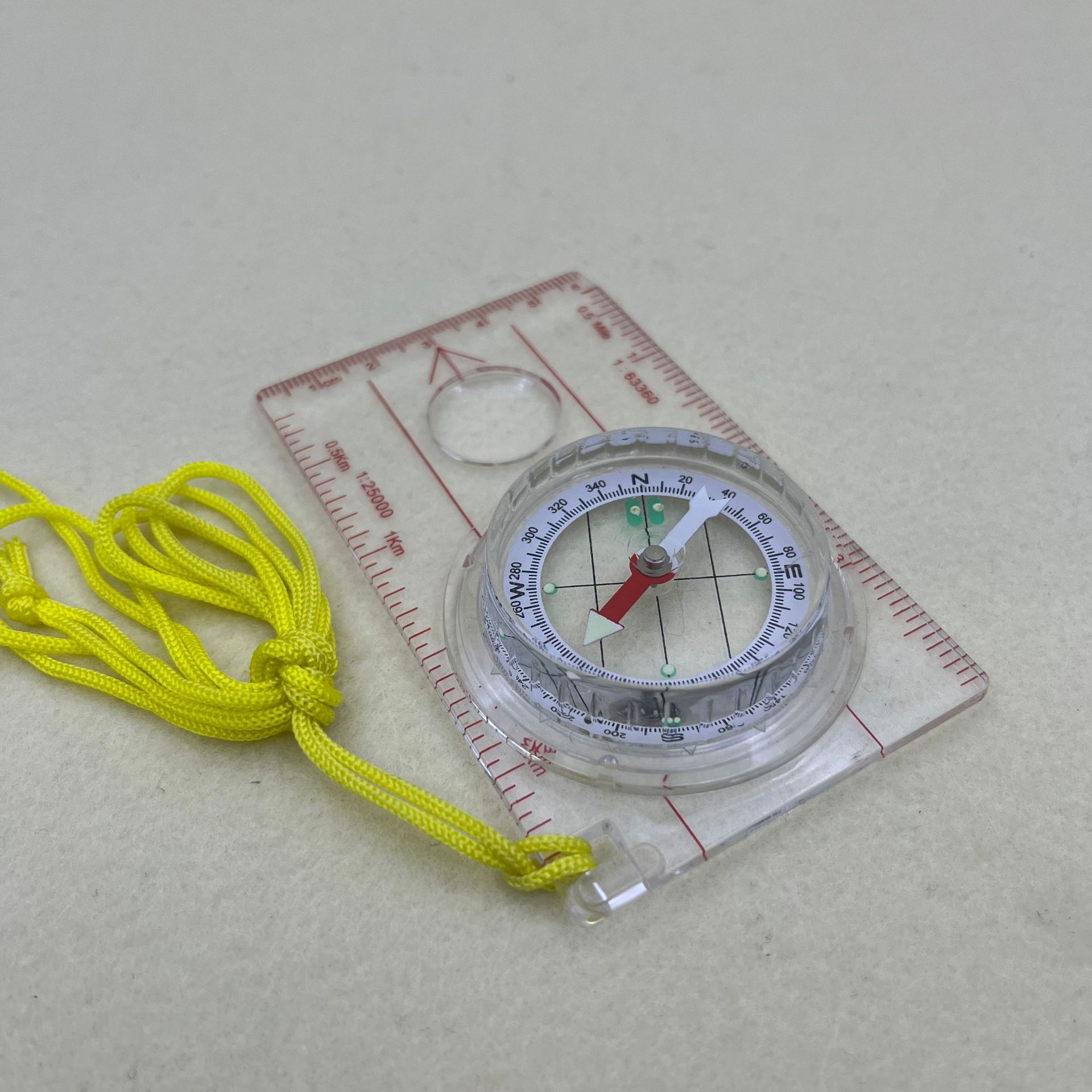 New Outdoor Multifunctional Transparent Ruler Compass Plastic Compass for Students Gift Compass