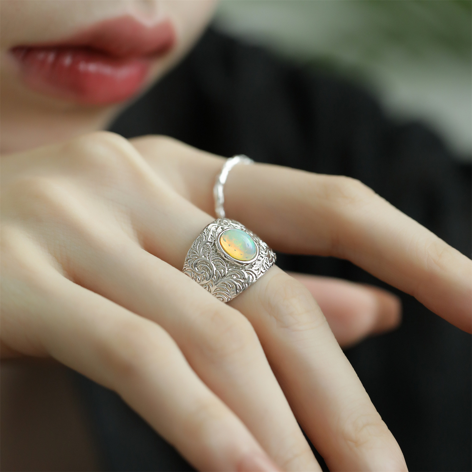 s925银唐草纹欧泊国风气质宽开口戒指-阿里巴巴