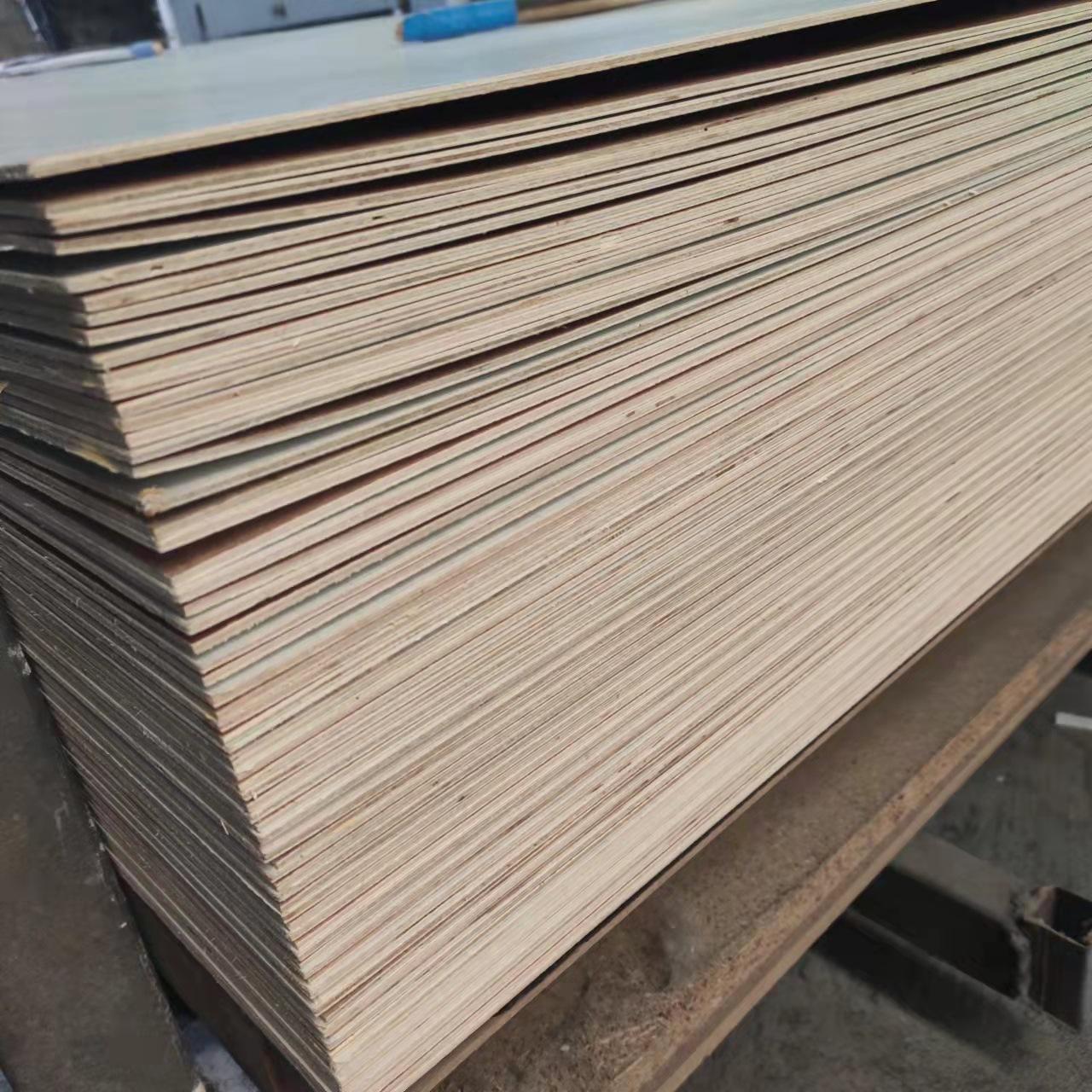 厂家浮雕多层背板同色单面背板3mm5mm家具衣柜橱柜打底板多种颜色